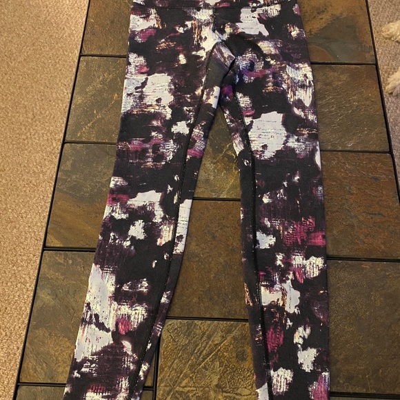 Lululemon Leggings - Picture 3 of 3